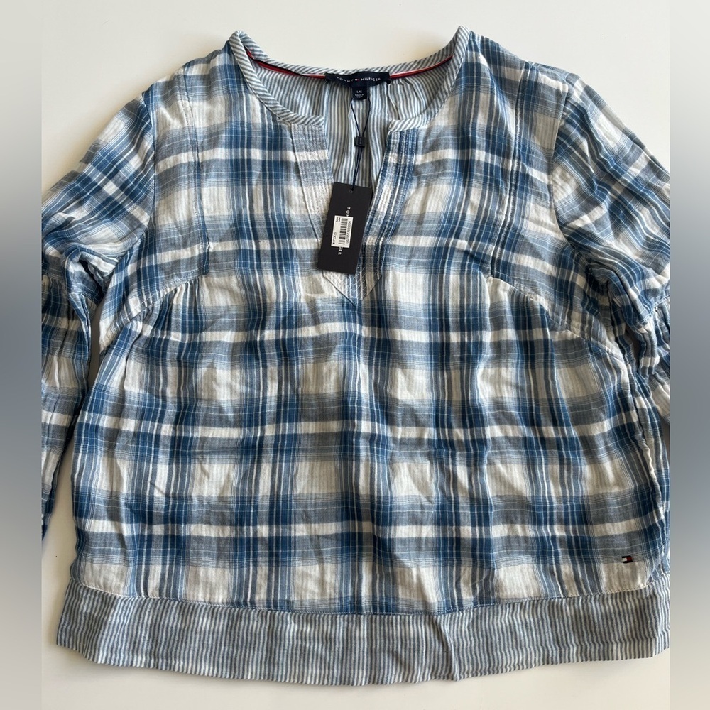 NWT Tommy Hilfiger Blue and White Plaid Blouse - Picture 3 of 10